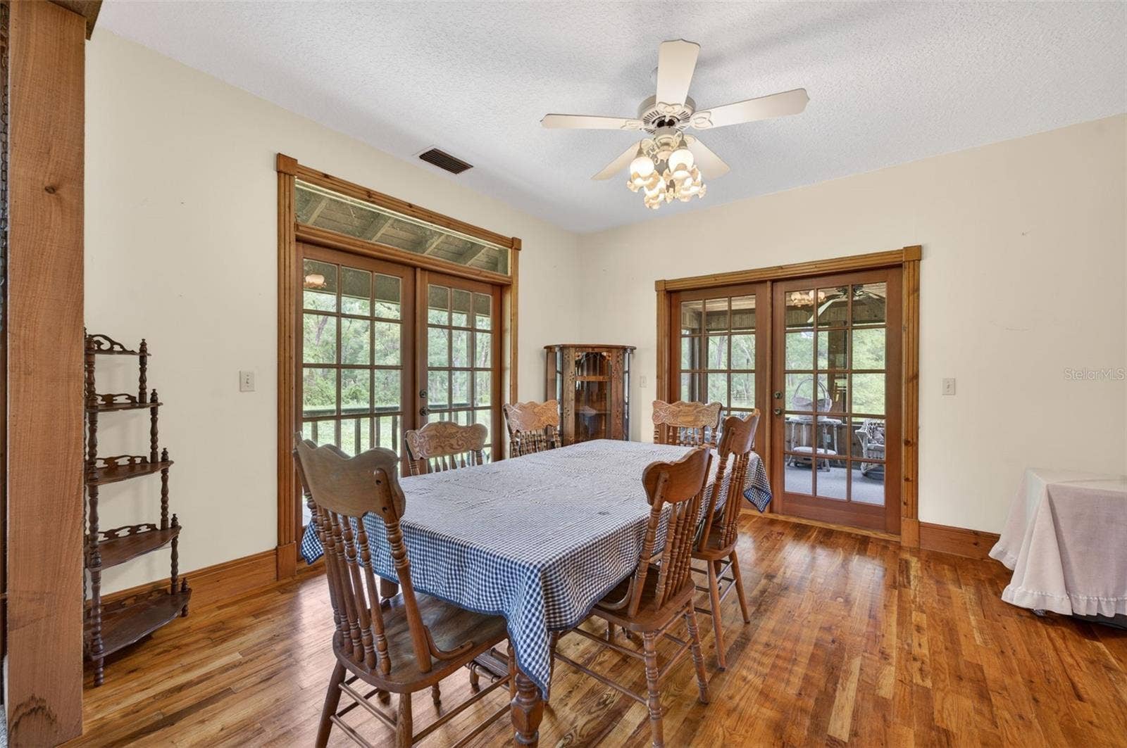 20621 SHADY OAK LANE, Eustis, FL 32736 20621 SHADY OAK LANE, Eustis, FL 32736