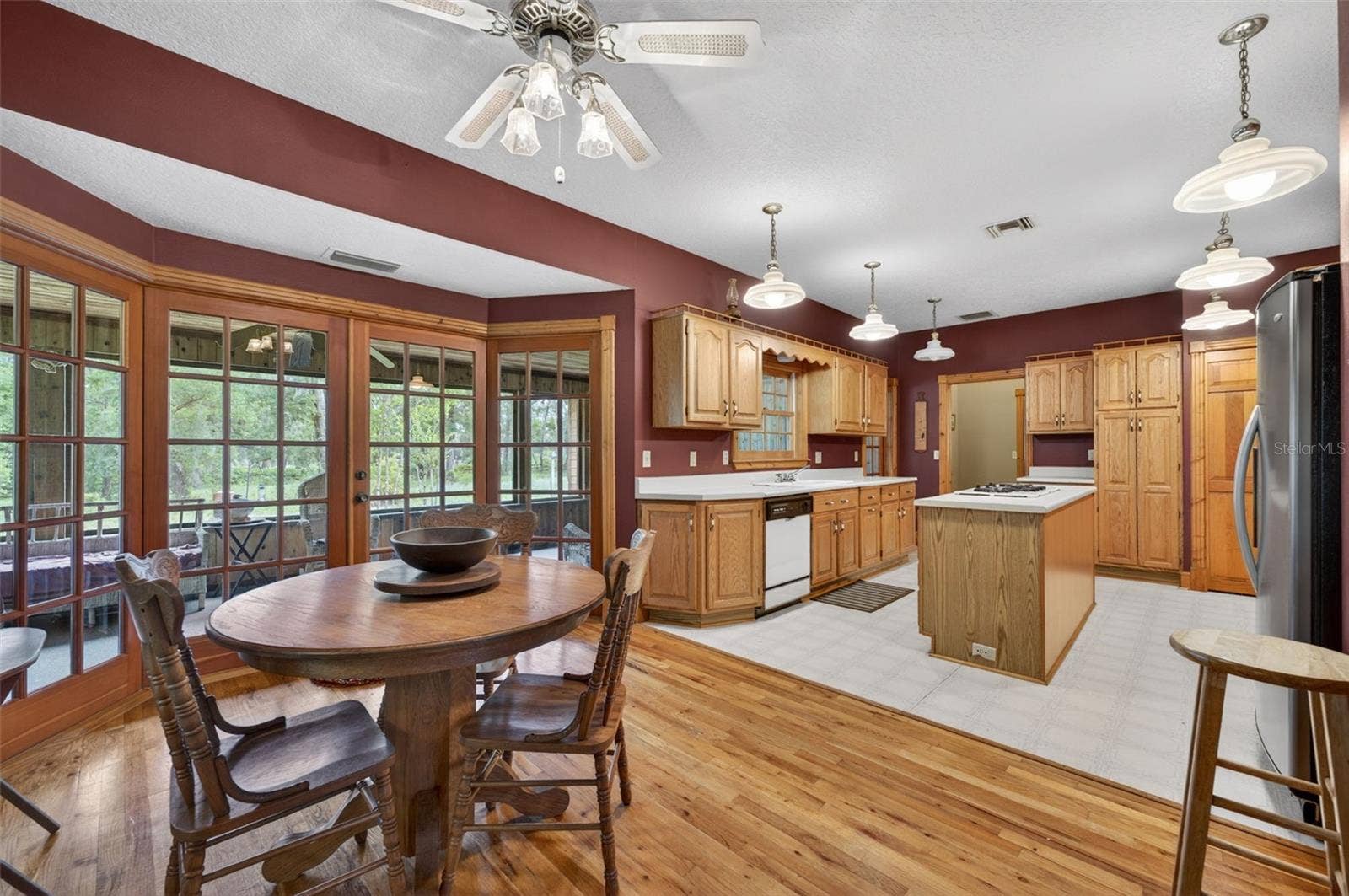20621 SHADY OAK LANE, Eustis, FL 32736 20621 SHADY OAK LANE, Eustis, FL 32736