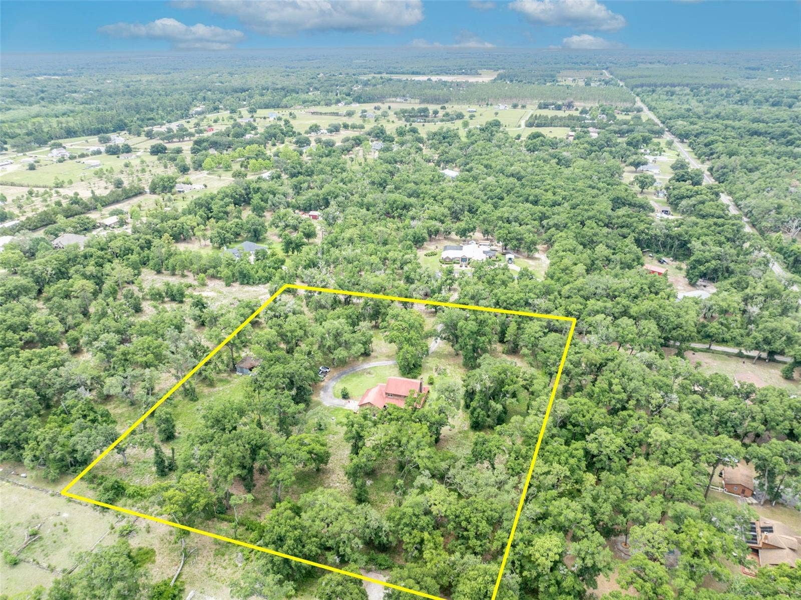 20621 SHADY OAK LANE, Eustis, FL 32736 20621 SHADY OAK LANE, Eustis, FL 32736