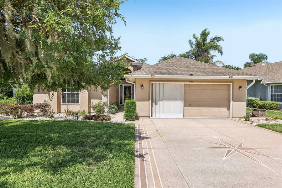 Property photo for 623 JUNIPER WAY, Tavares, FL