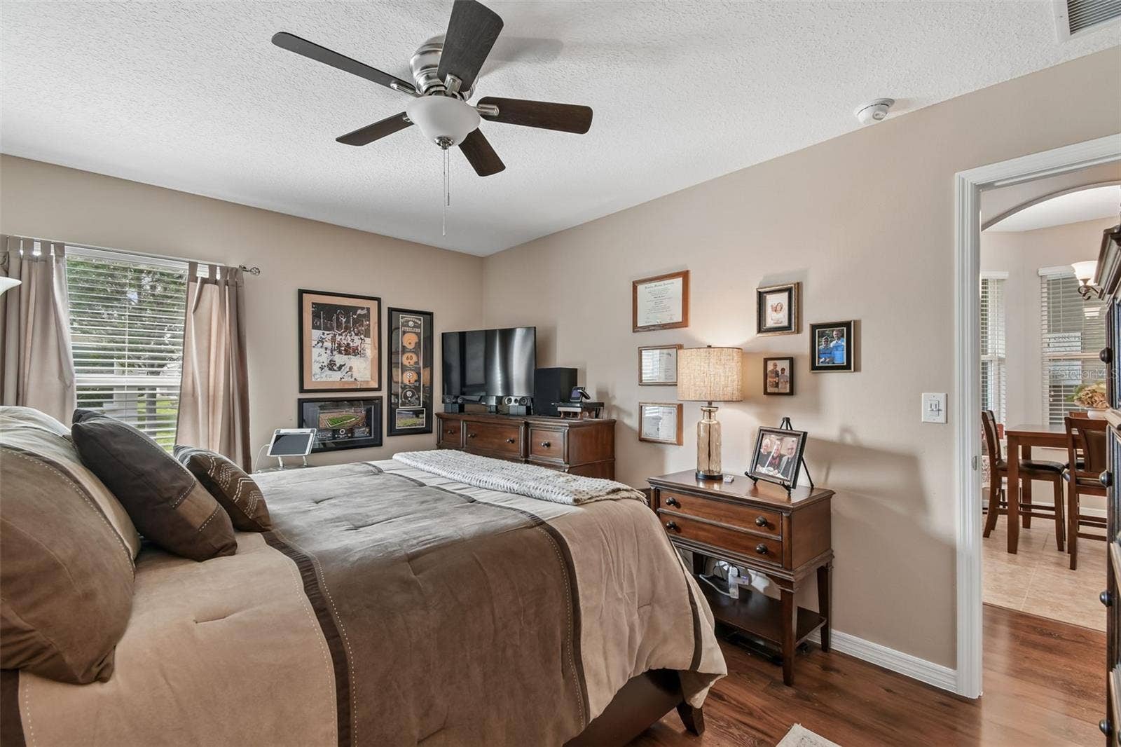 26617 OTTER CREEK LANE, Leesburg, FL 34748 26617 OTTER CREEK LANE, Leesburg, FL 34748