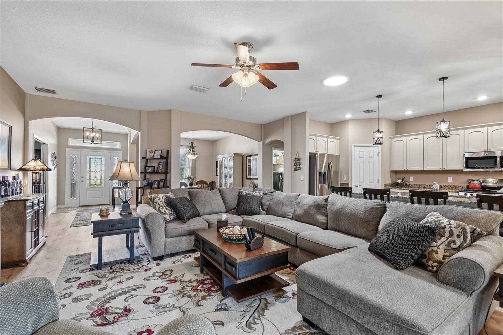 26617 OTTER CREEK LANE, Leesburg, FL 34748 26617 OTTER CREEK LANE, Leesburg, FL 34748