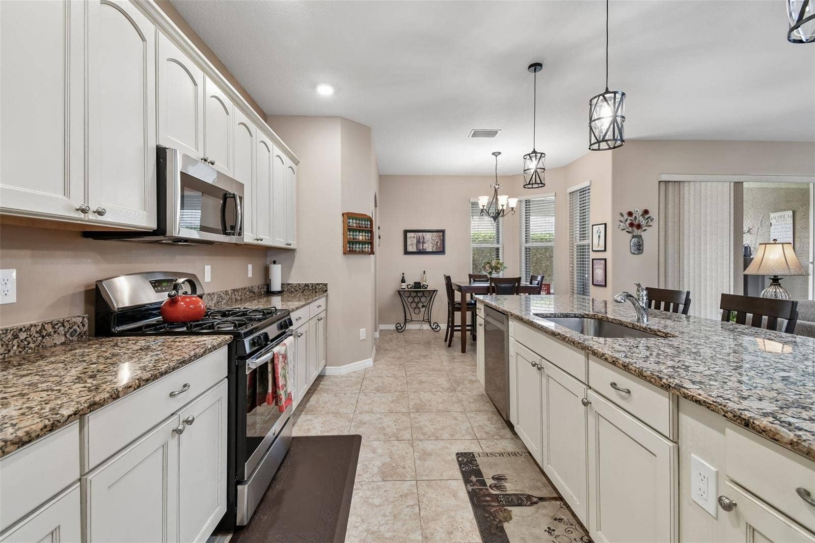 26617 OTTER CREEK LANE, Leesburg, FL 34748 26617 OTTER CREEK LANE, Leesburg, FL 34748