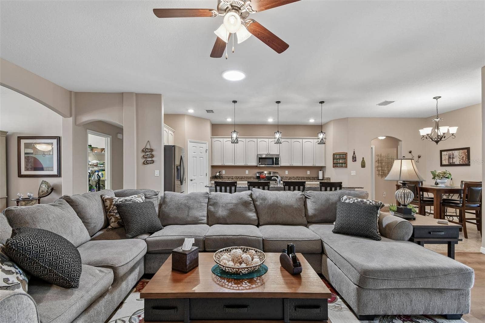 26617 OTTER CREEK LANE, Leesburg, FL 34748 26617 OTTER CREEK LANE, Leesburg, FL 34748