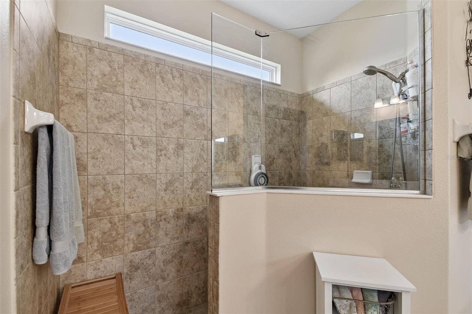 26617 OTTER CREEK LANE, Leesburg, FL 34748 26617 OTTER CREEK LANE, Leesburg, FL 34748