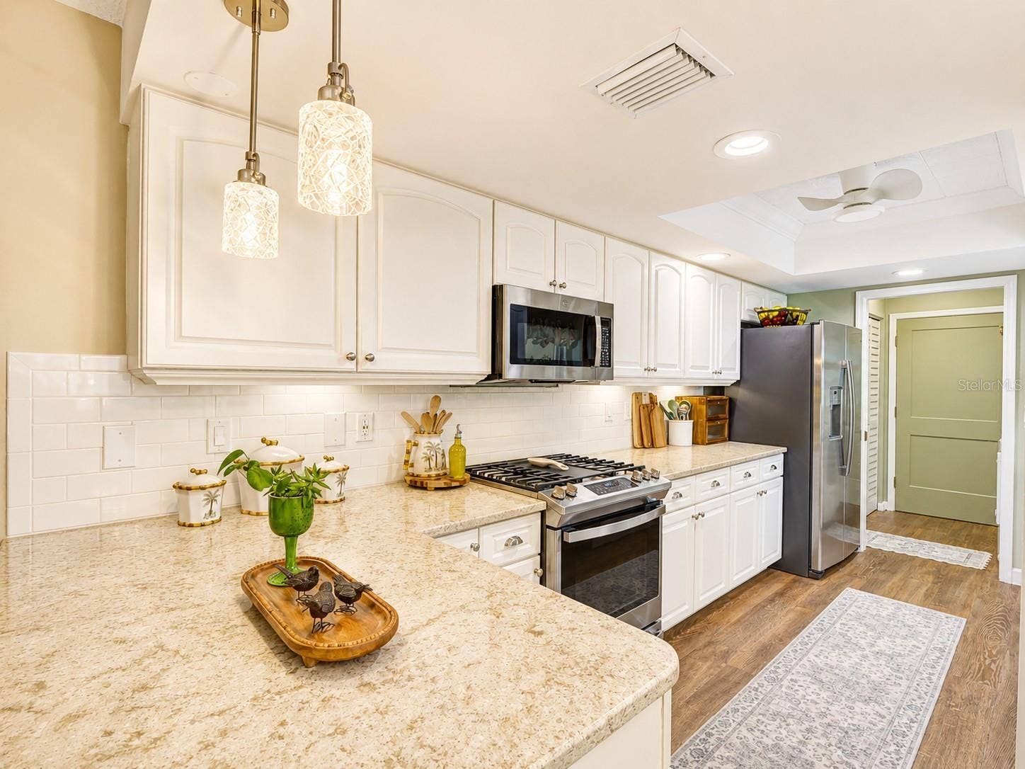100 S TREMAIN STREET, #G2, Mount Dora, FL 32757 100 S TREMAIN STREET, #G2, Mount Dora, FL 32757
