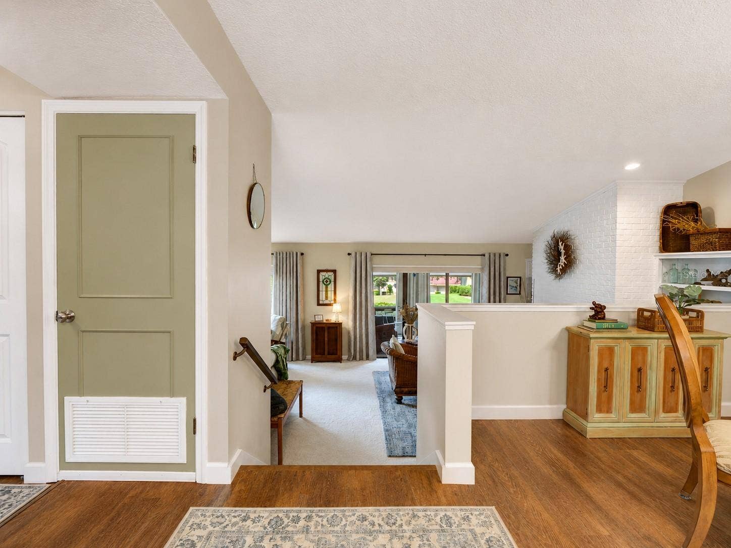 100 S TREMAIN STREET, #G2, Mount Dora, FL 32757 100 S TREMAIN STREET, #G2, Mount Dora, FL 32757
