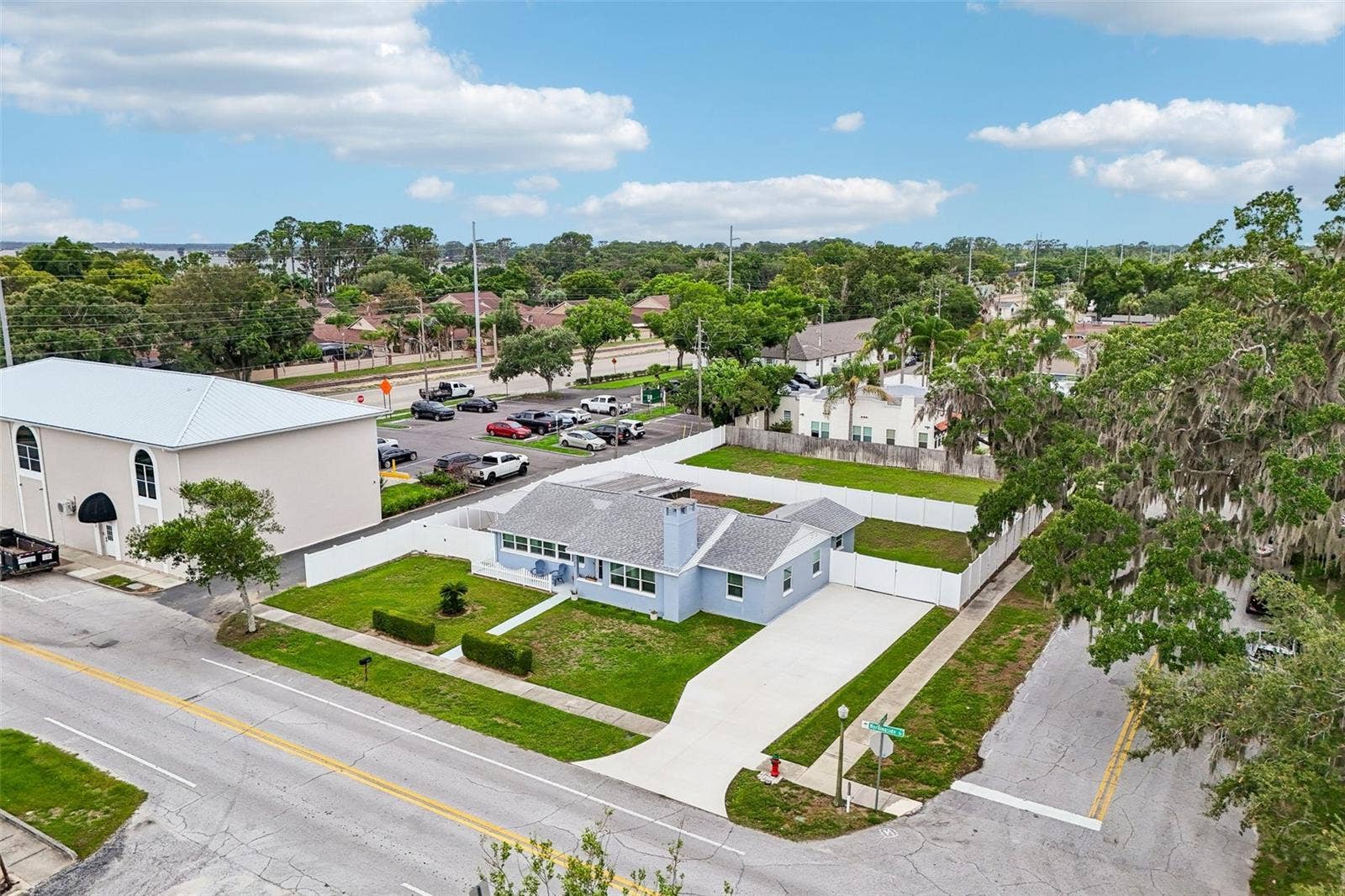 1211 MORNINGSIDE DRIVE, Mount Dora, FL 32757 1211 MORNINGSIDE DRIVE, Mount Dora, FL 32757