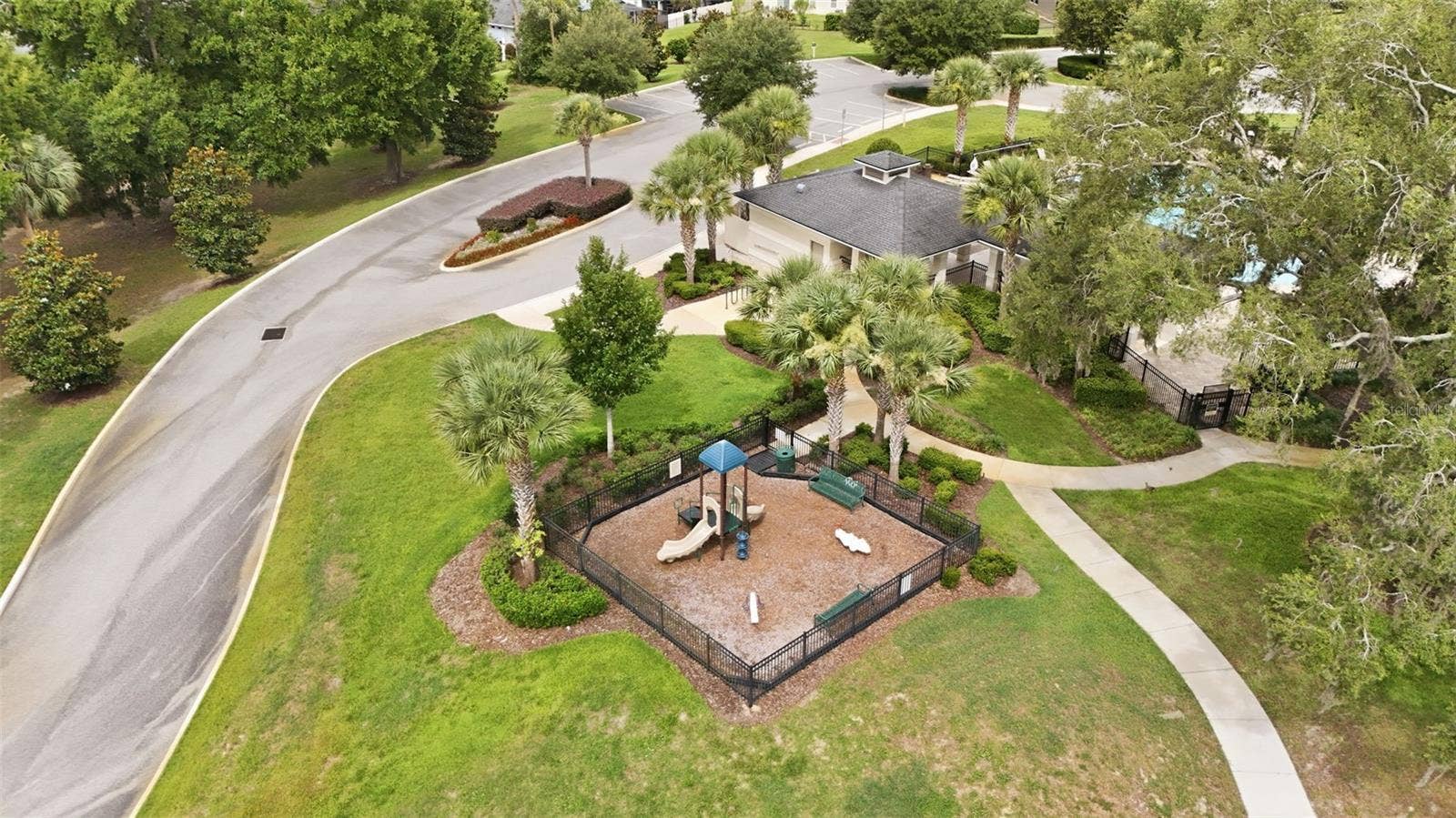 16716 ABBEY HILL COURT, Clermont, FL 34711 Community playground
