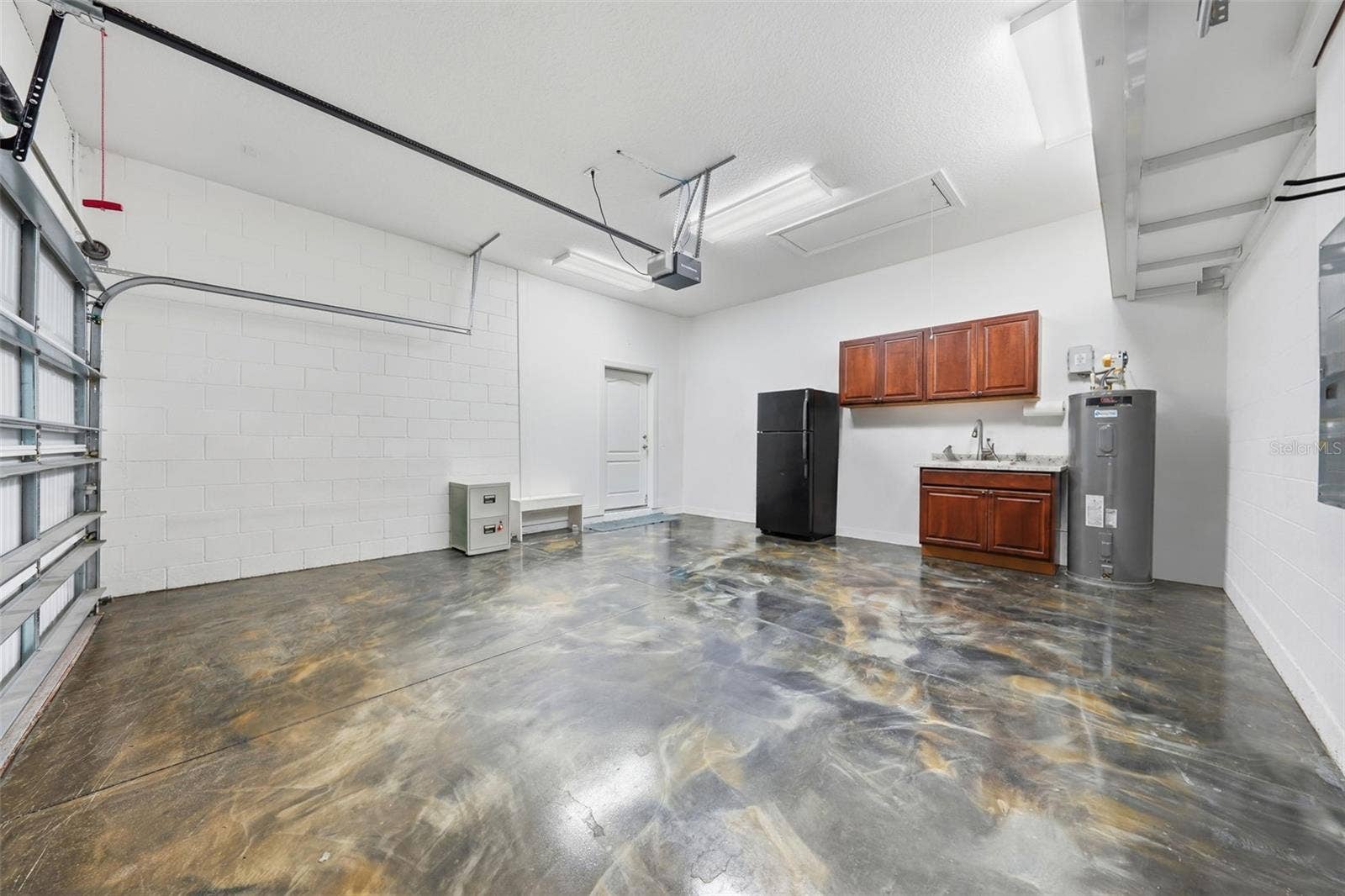 16716 ABBEY HILL COURT, Clermont, FL 34711 16716 ABBEY HILL COURT, Clermont, FL 34711
