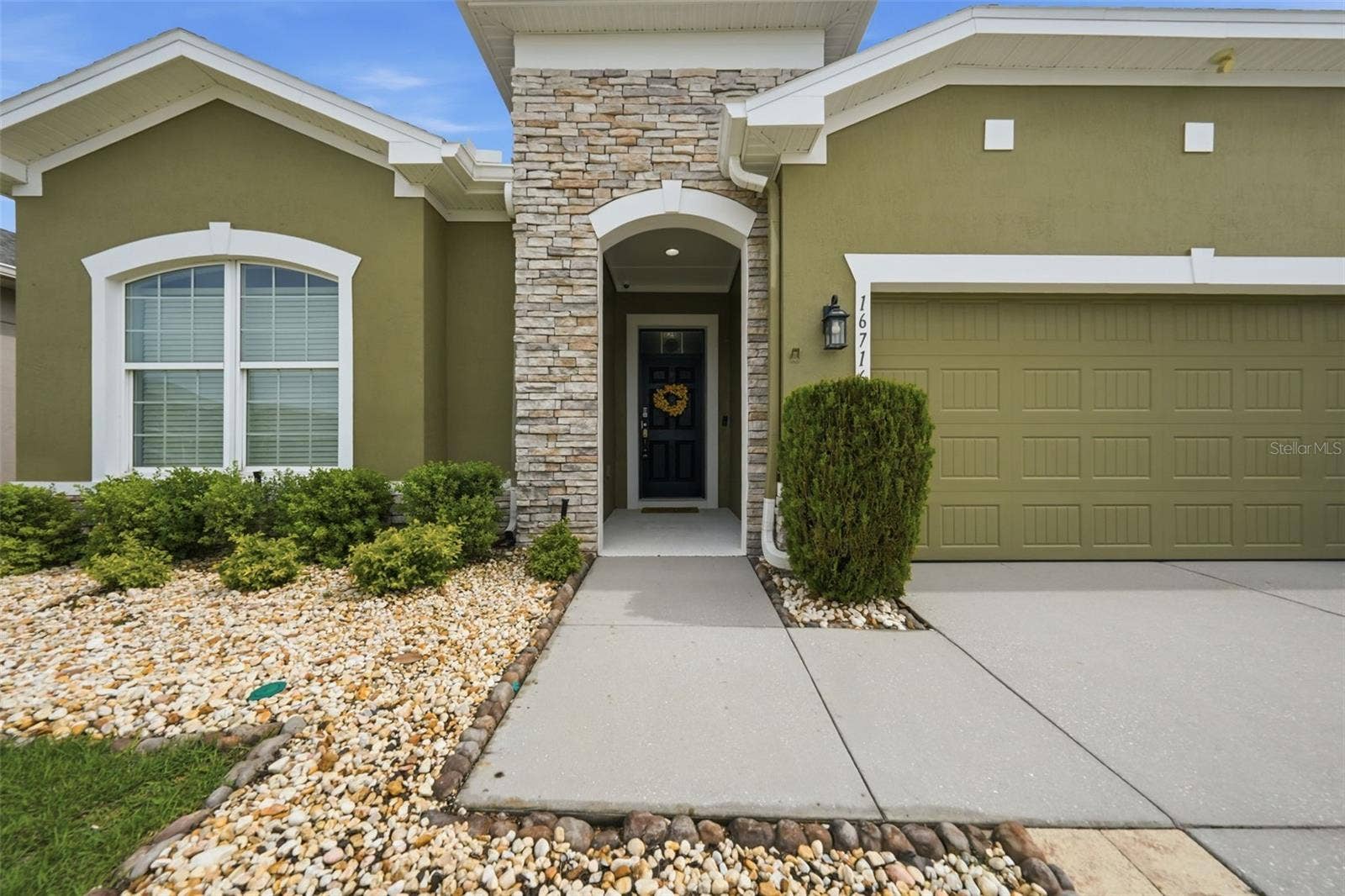 16716 ABBEY HILL COURT, Clermont, FL 34711 16716 ABBEY HILL COURT, Clermont, FL 34711