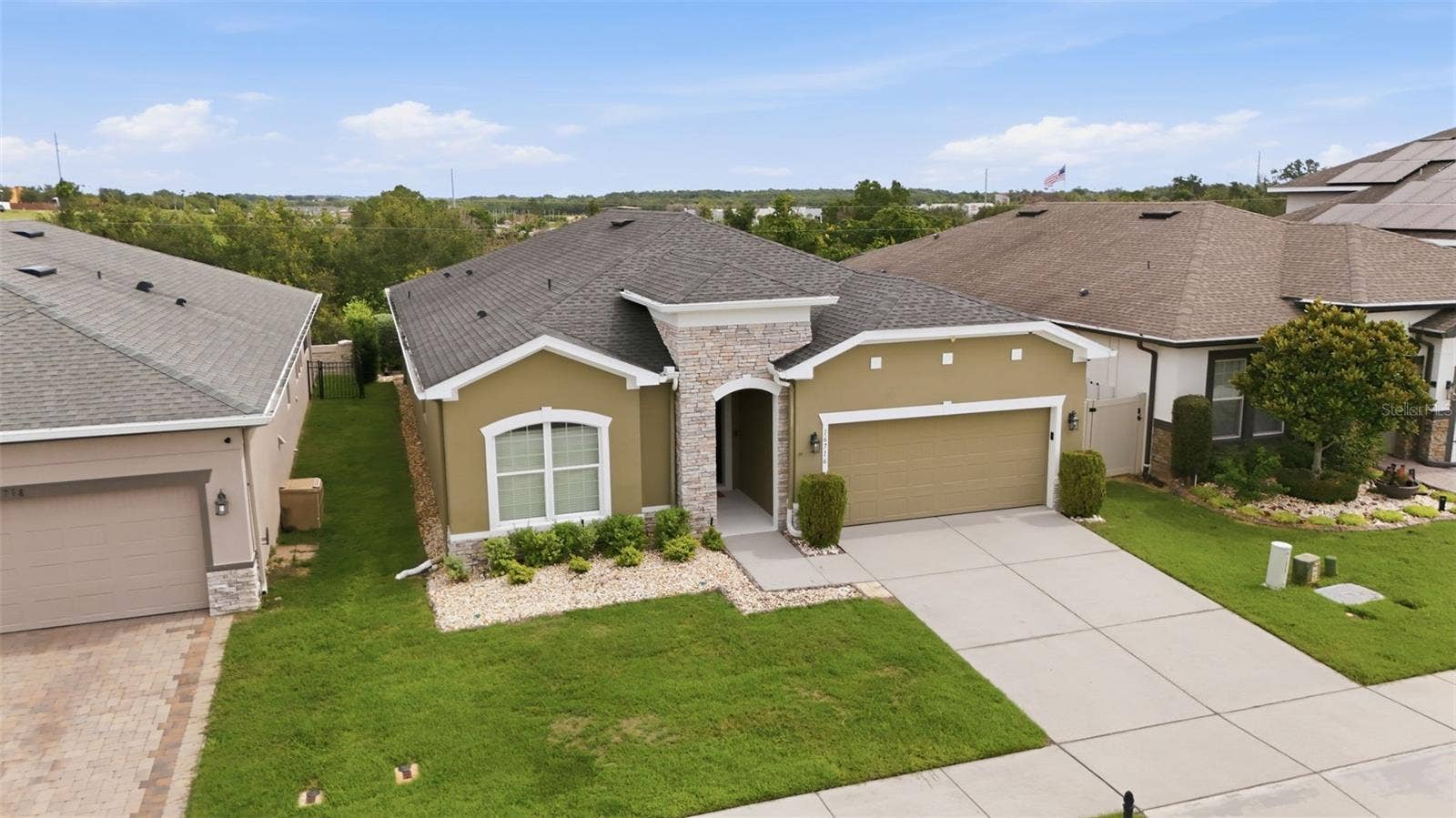 16716 ABBEY HILL COURT, Clermont, FL 34711 16716 ABBEY HILL COURT, Clermont, FL 34711