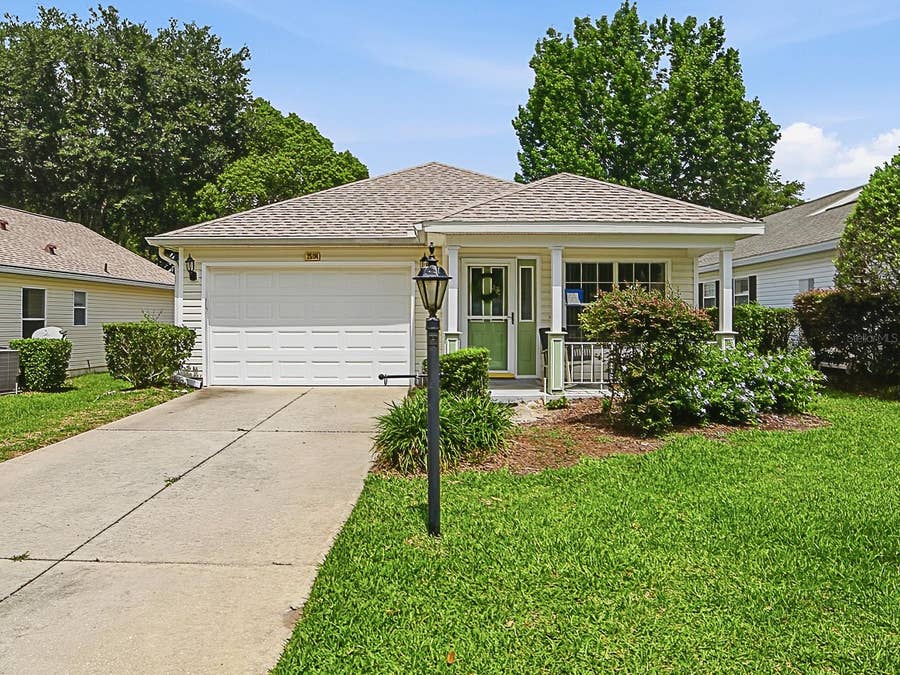 Property photo for 25114 CRANES ROOST CIRCLE, Leesburg, FL