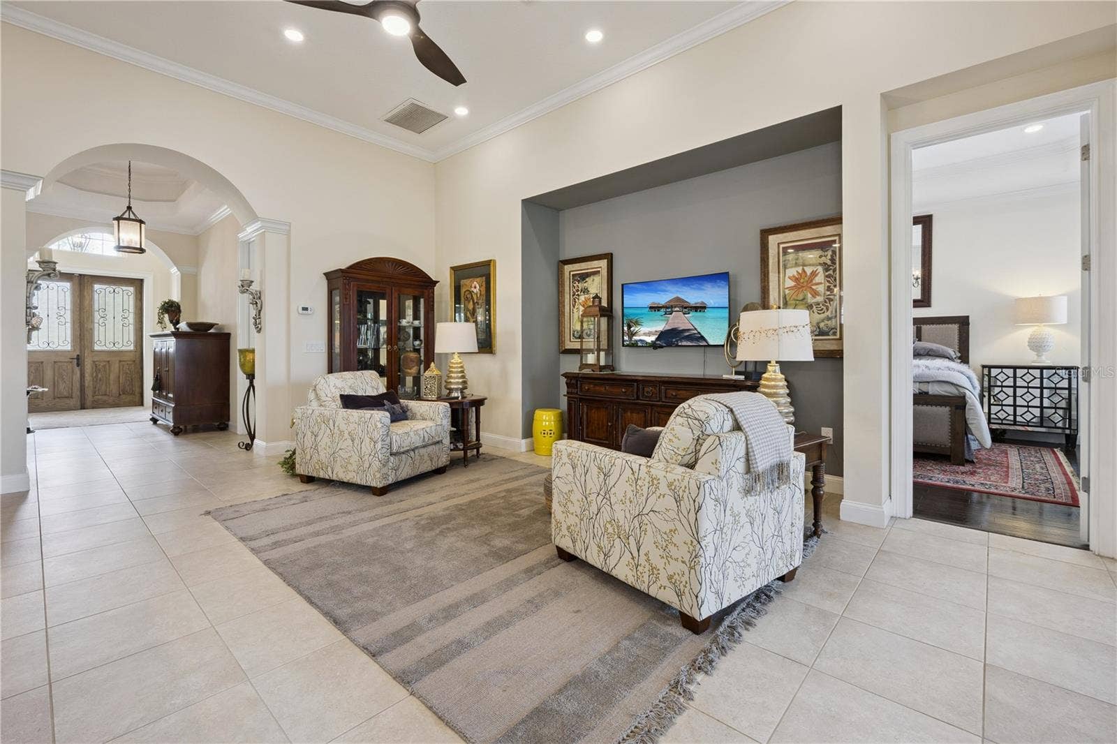 9219 SAN JOSE BOULEVARD, Howey In The Hills, FL 34737 Open living area.