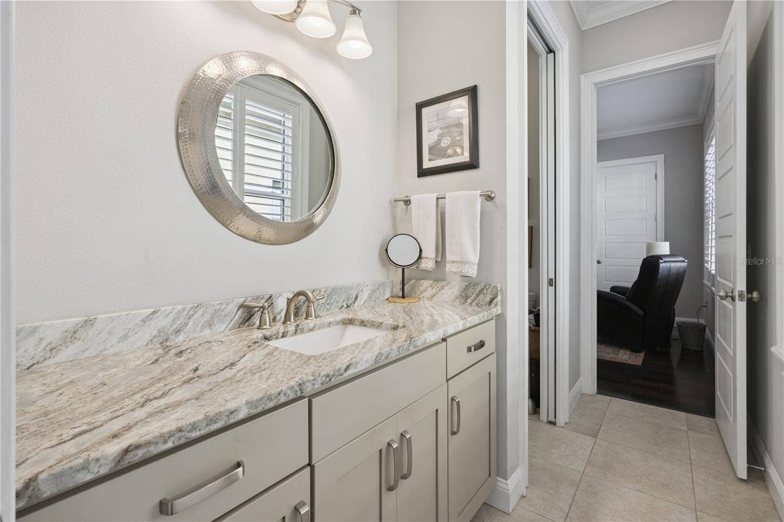 9219 SAN JOSE BOULEVARD, Howey In The Hills, FL 34737 Guest Bath Shared by Guest Bedrooms