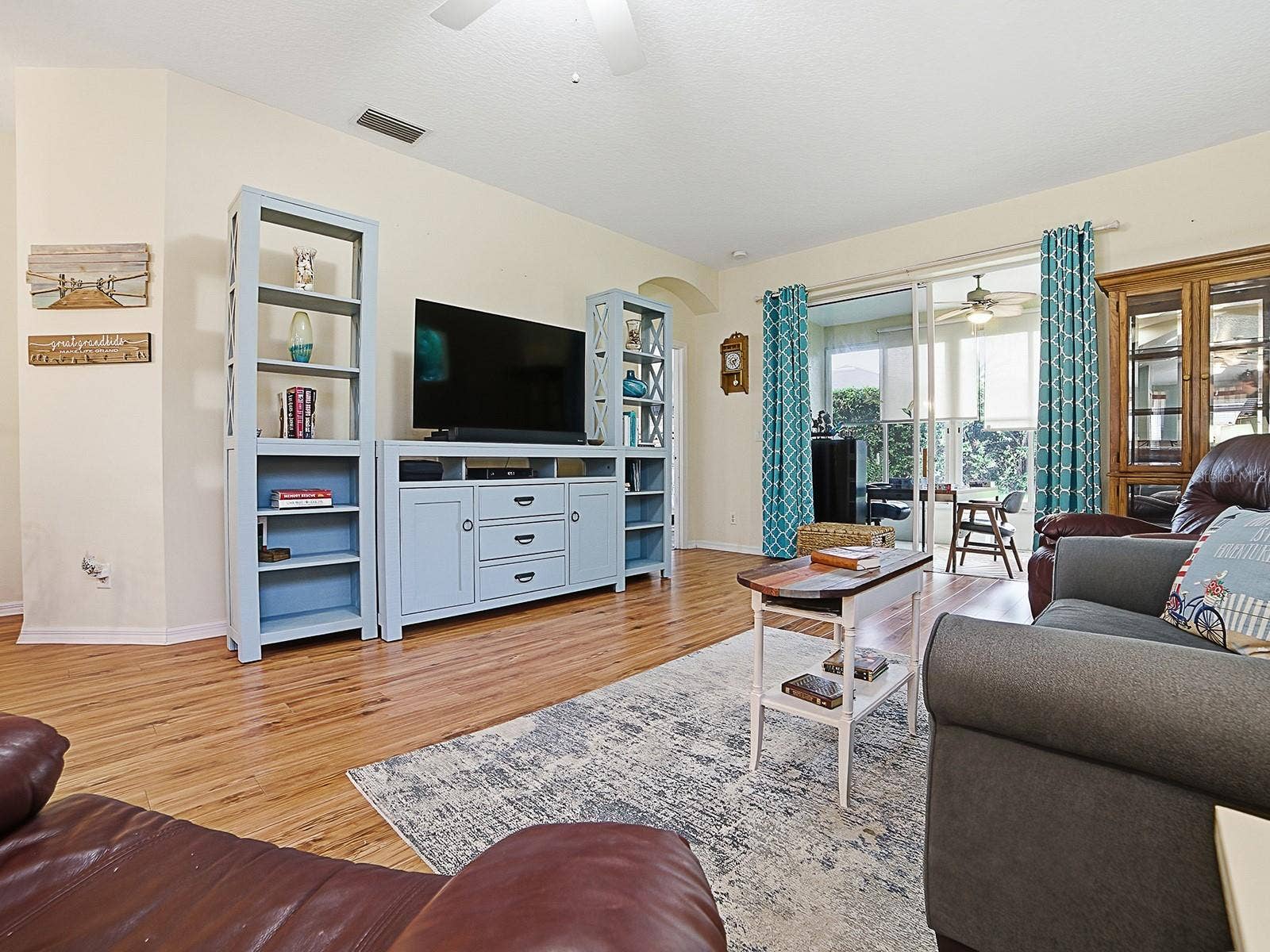 5052 CHINA SEA, Tavares, FL 32778 5052 CHINA SEA, Tavares, FL 32778