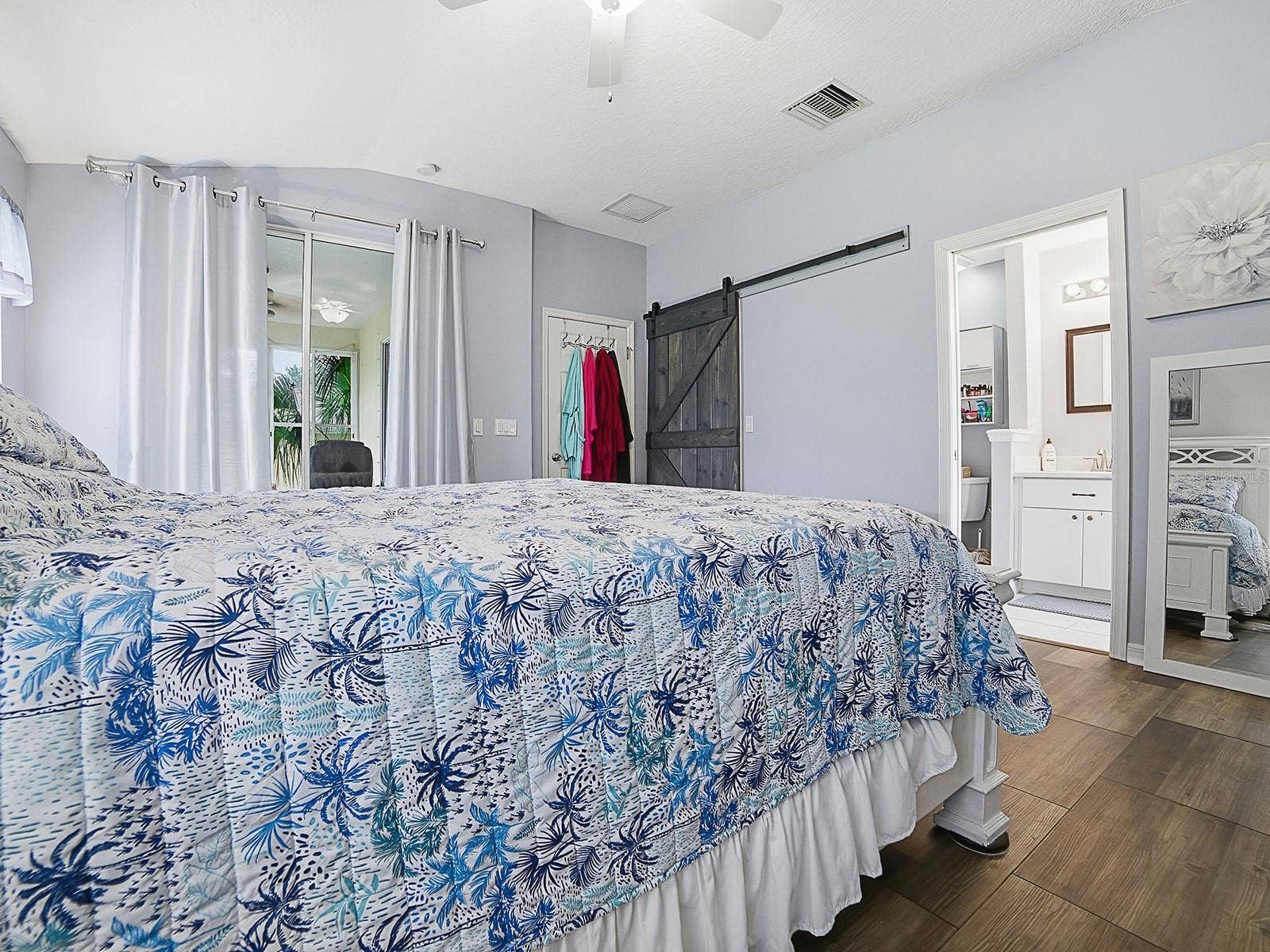 5052 CHINA SEA, Tavares, FL 32778 5052 CHINA SEA, Tavares, FL 32778