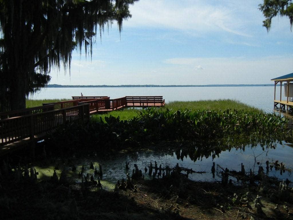 5052 CHINA SEA, Tavares, FL 32778 5052 CHINA SEA, Tavares, FL 32778