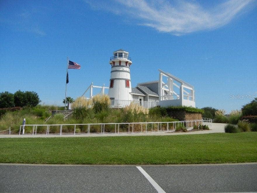 5052 CHINA SEA, Tavares, FL 32778 Light House