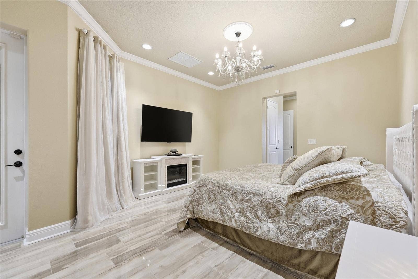12825 BRUNELLO CIRCLE, Clermont, FL 34711 12825 BRUNELLO CIRCLE, Clermont, FL 34711