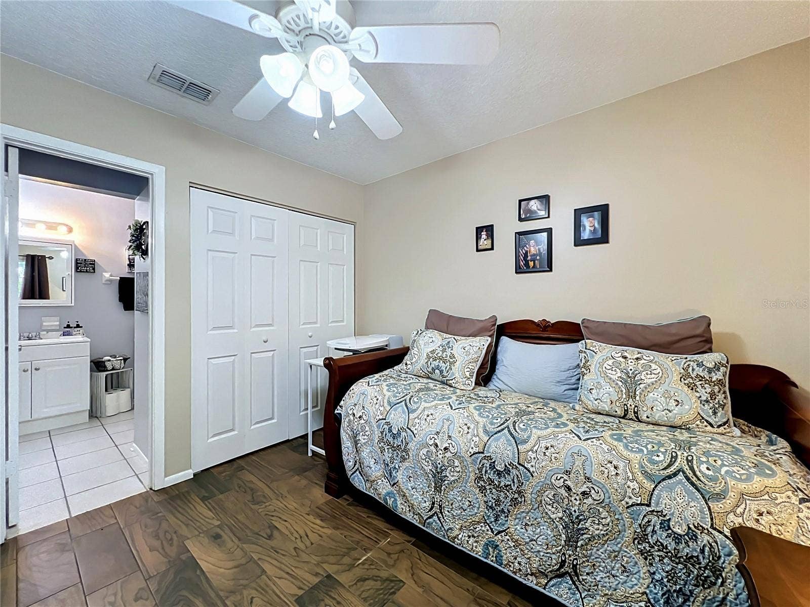 4300 BAYWOOD BOULEVARD, #C106, Mount Dora, FL 32757 Guest Bedroom with Jack & Jill Guest Bathroom