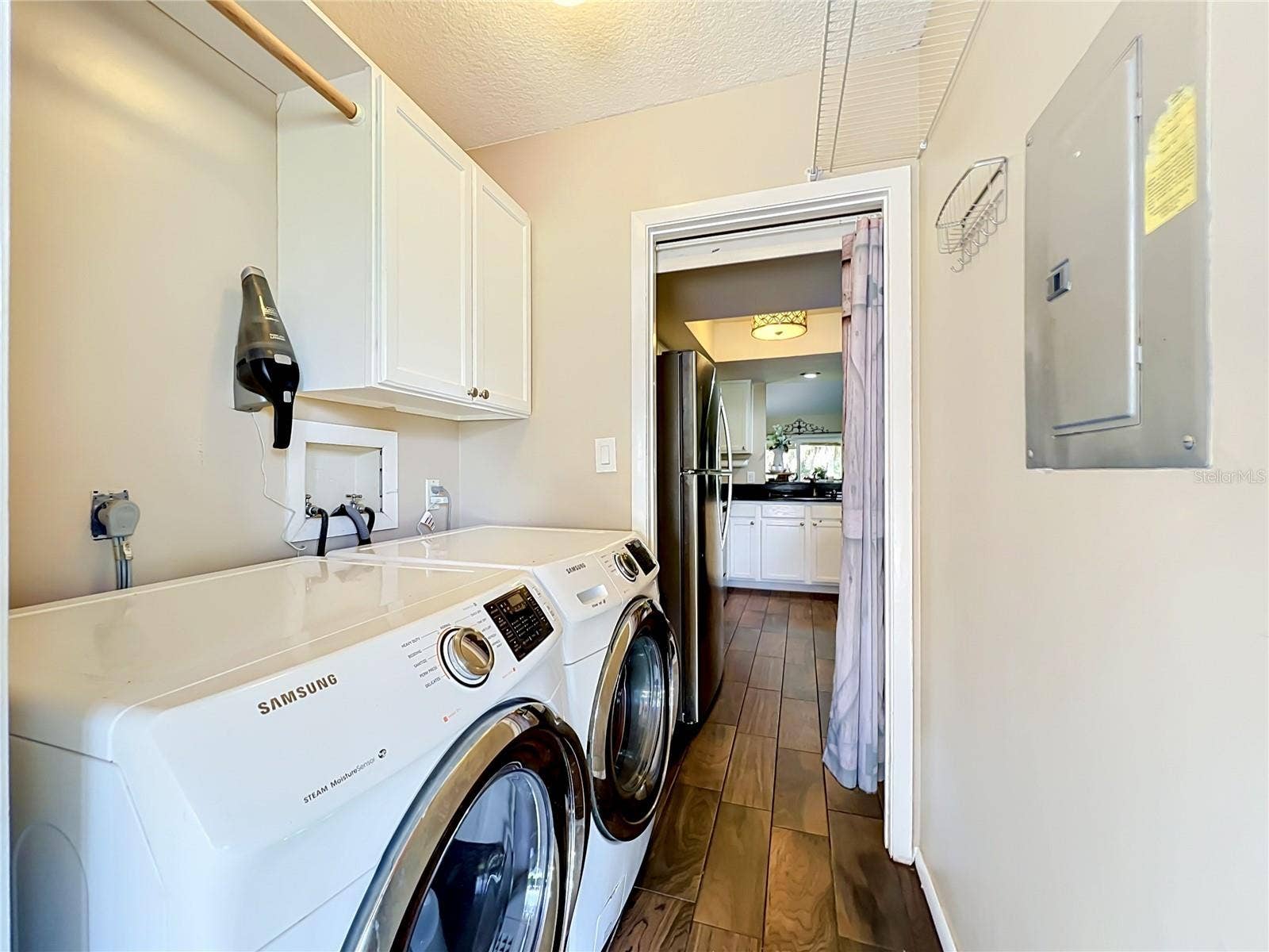 4300 BAYWOOD BOULEVARD, #C106, Mount Dora, FL 32757 Laundry Room
