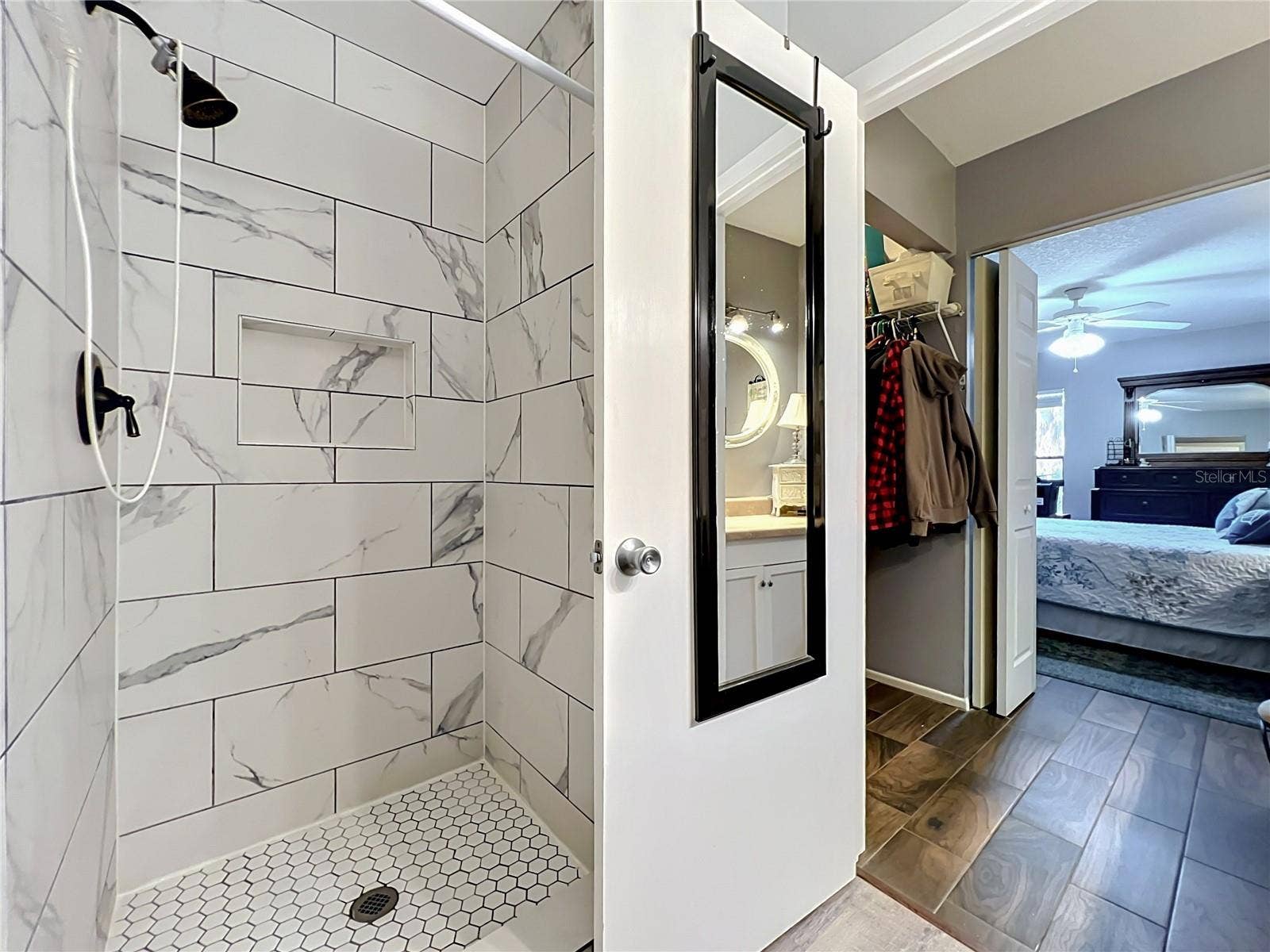 4300 BAYWOOD BOULEVARD, #C106, Mount Dora, FL 32757 Primary Bathroom Shower