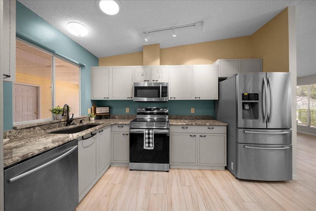 1133 DEL TORO DRIVE, Lady Lake, FL 32159 1133 DEL TORO DRIVE, Lady Lake, FL 32159