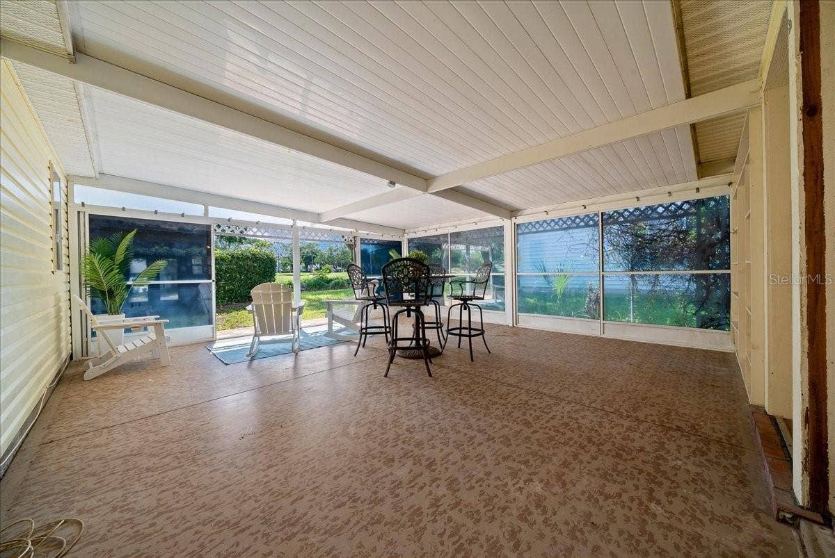 1133 DEL TORO DRIVE, Lady Lake, FL 32159 1133 DEL TORO DRIVE, Lady Lake, FL 32159