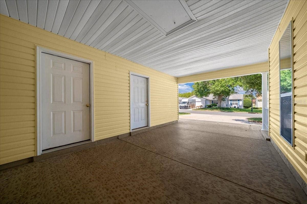 1133 DEL TORO DRIVE, Lady Lake, FL 32159 1133 DEL TORO DRIVE, Lady Lake, FL 32159