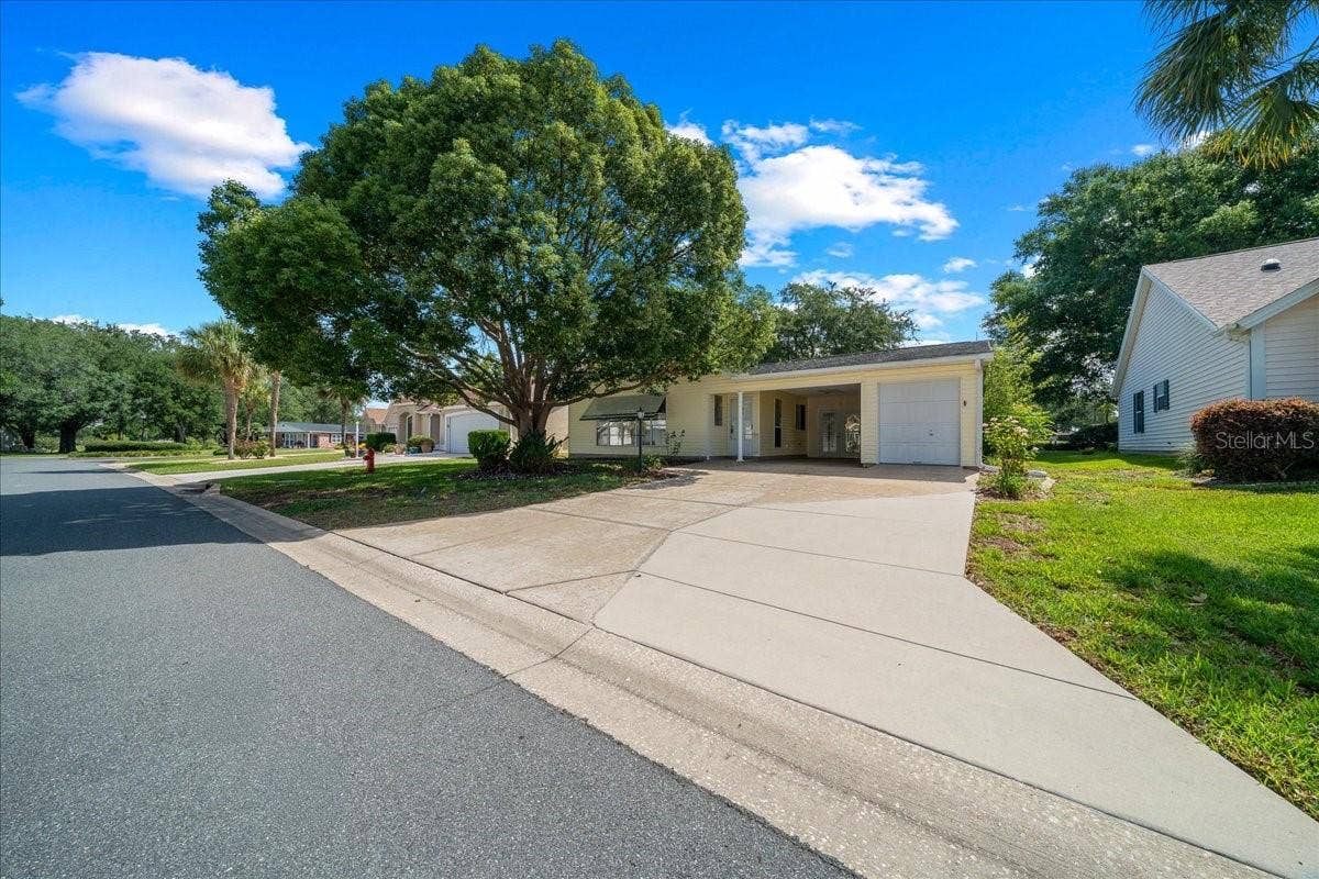 1133 DEL TORO DRIVE, Lady Lake, FL 32159 Street View