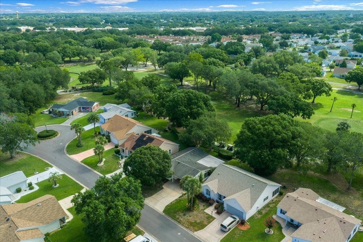 1133 DEL TORO DRIVE, Lady Lake, FL 32159 1133 DEL TORO DRIVE, Lady Lake, FL 32159