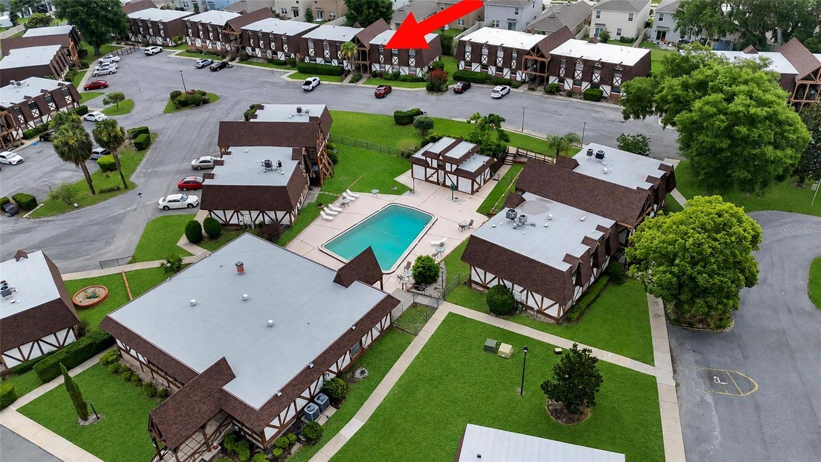 500 NEWELL HILL RD, #110D, Leesburg, FL 34748 Community Pool