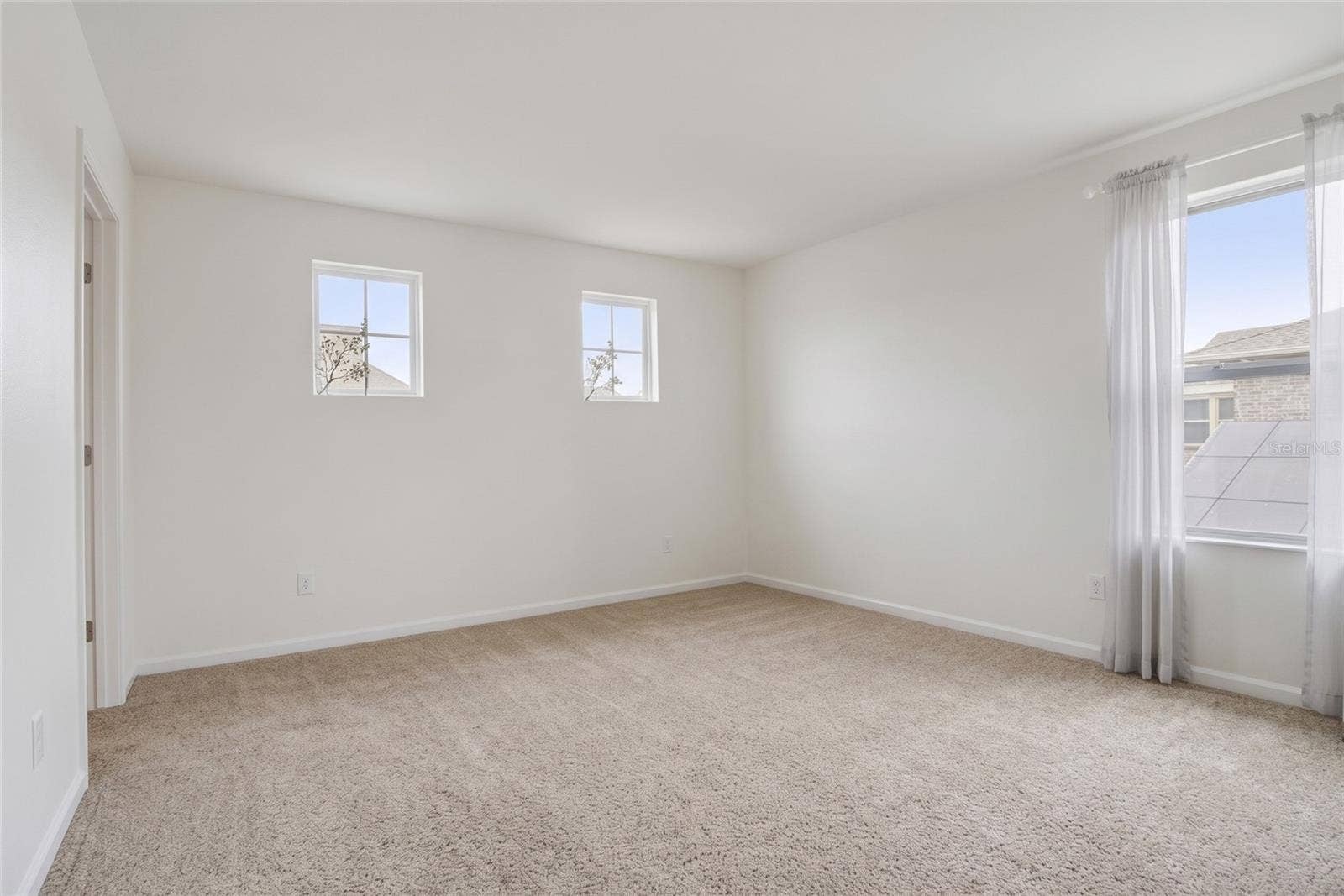 16742 ABBEY HILL COURT, Clermont, FL 34711 Bedroom 4 Empty