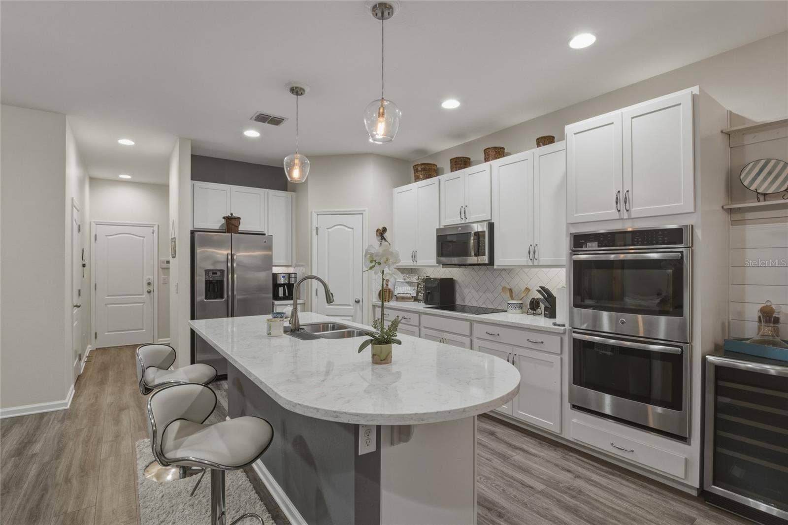 16742 ABBEY HILL COURT, Clermont, FL 34711 Kitchen