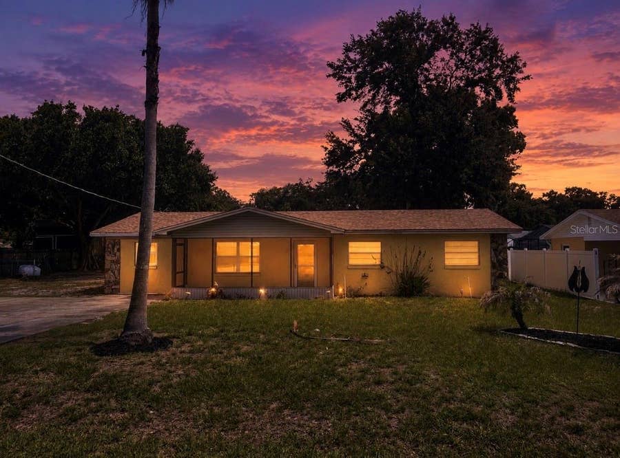 Property photo for 124 BISHOP STREET, Auburndale, FL