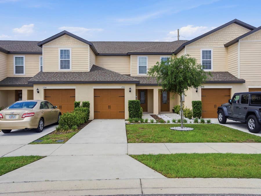 Property photo for 1730 WYNFORD CIRCLE, Tavares, FL