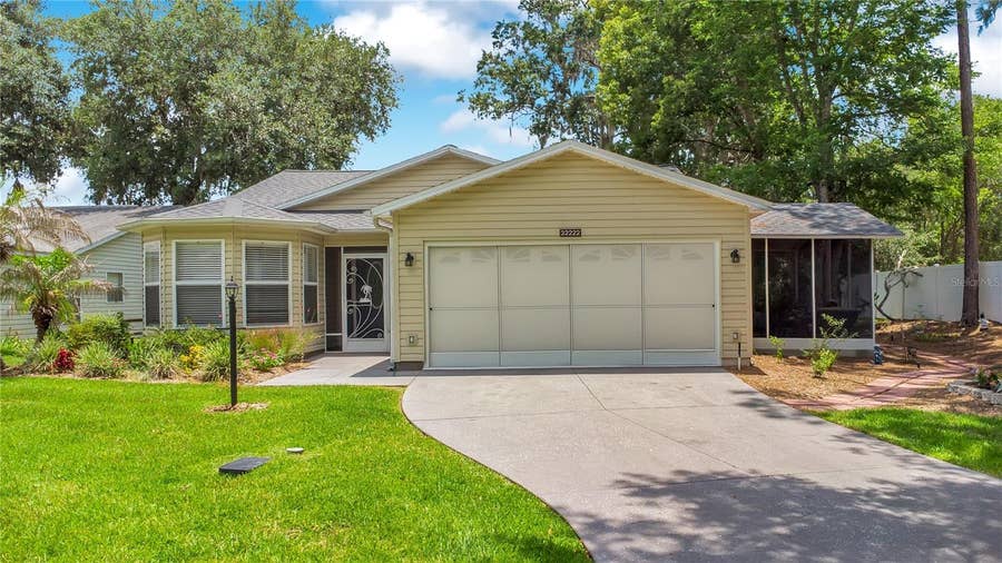 Property photo for 32222 SUMMERTREE CIRCLE, Leesburg, FL