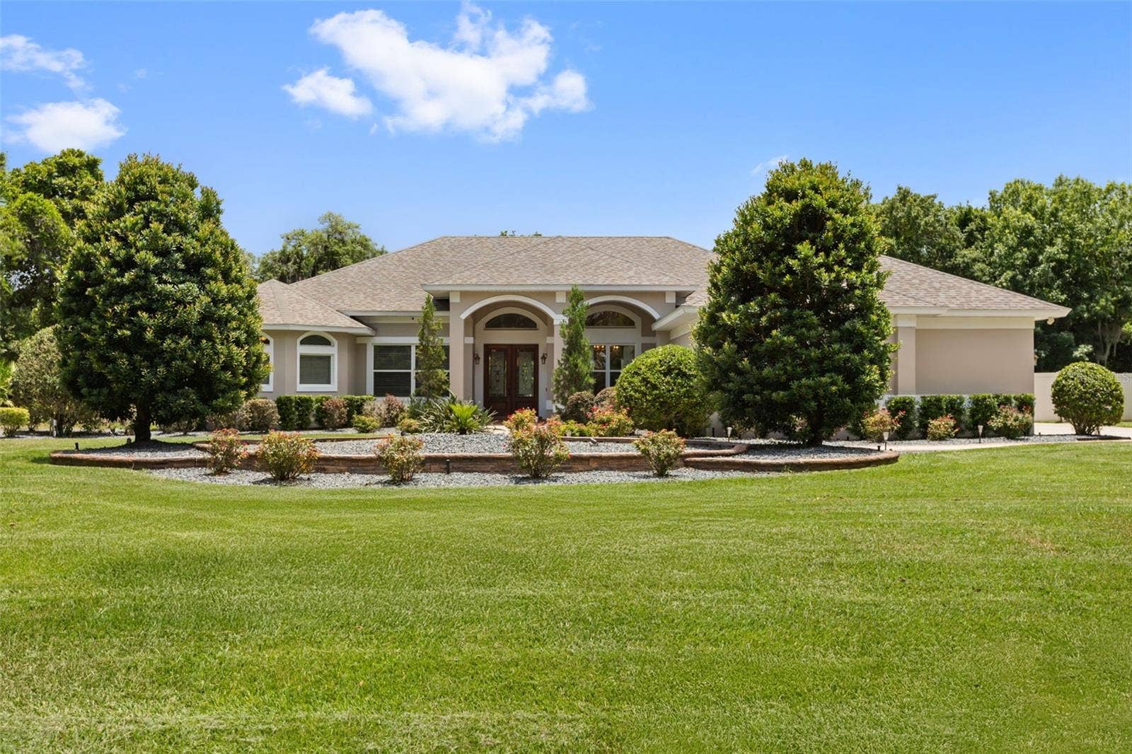 15900 ACORN CIRCLE, Tavares, FL 32778 15900 ACORN CIRCLE, Tavares, FL 32778