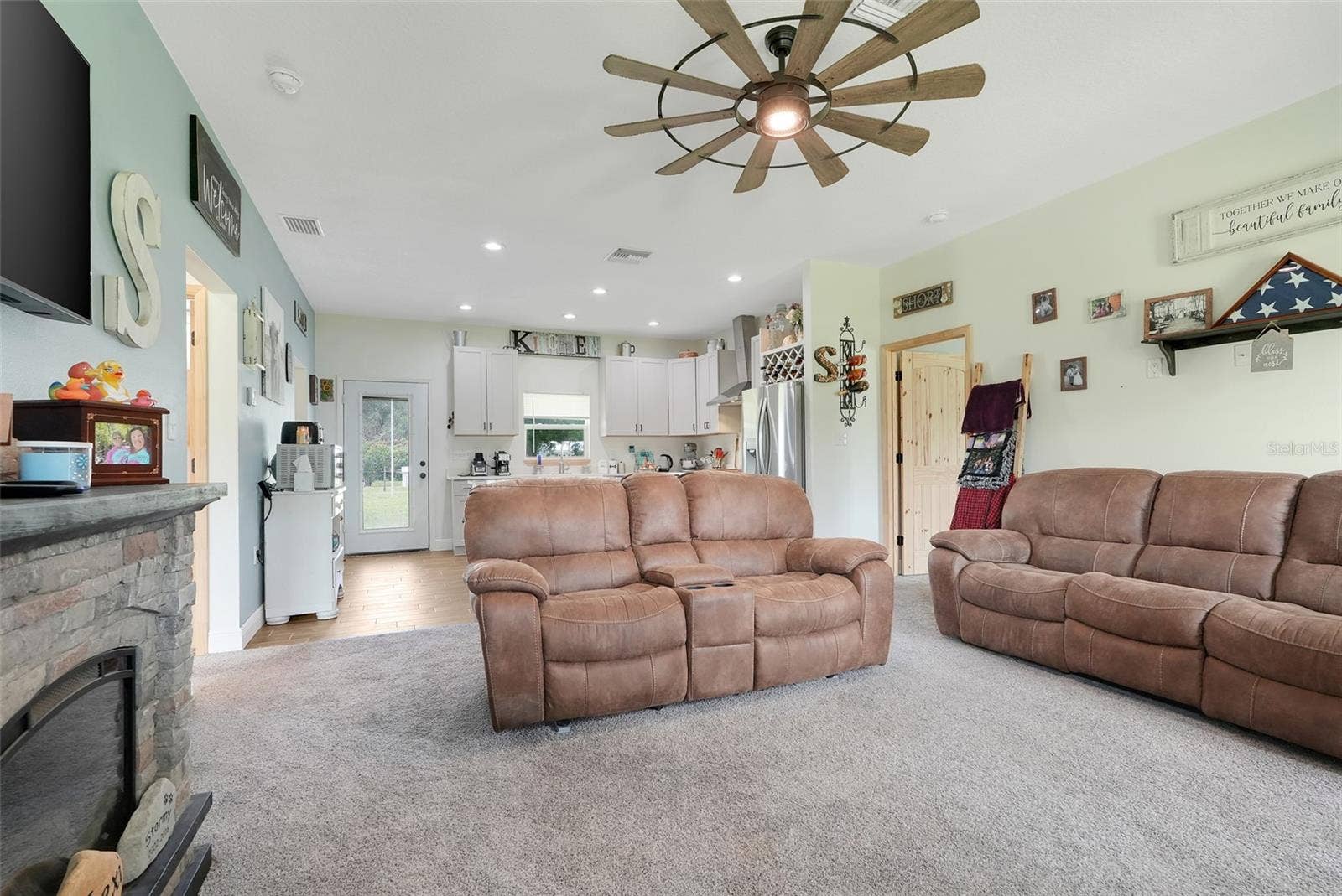 21301 QUAIL HAMMOCK LANE, Groveland, FL 34736 In-Law Suite Living Room