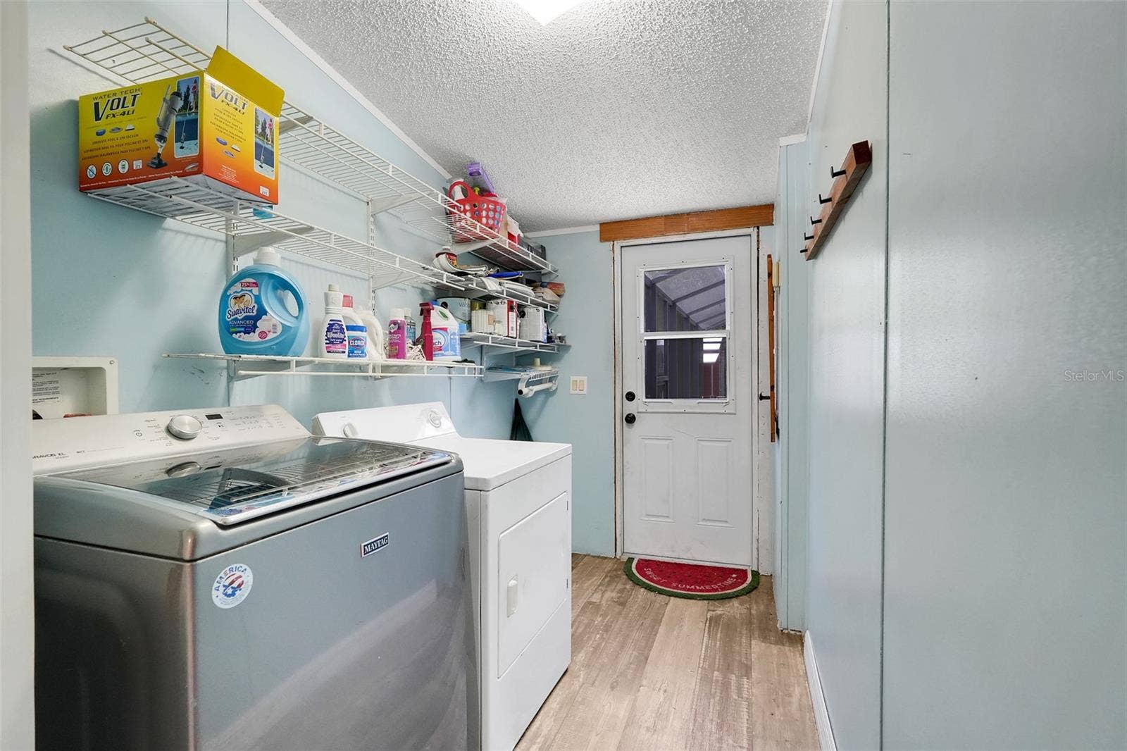 21301 QUAIL HAMMOCK LANE, Groveland, FL 34736 Mobile Home Laundry Room