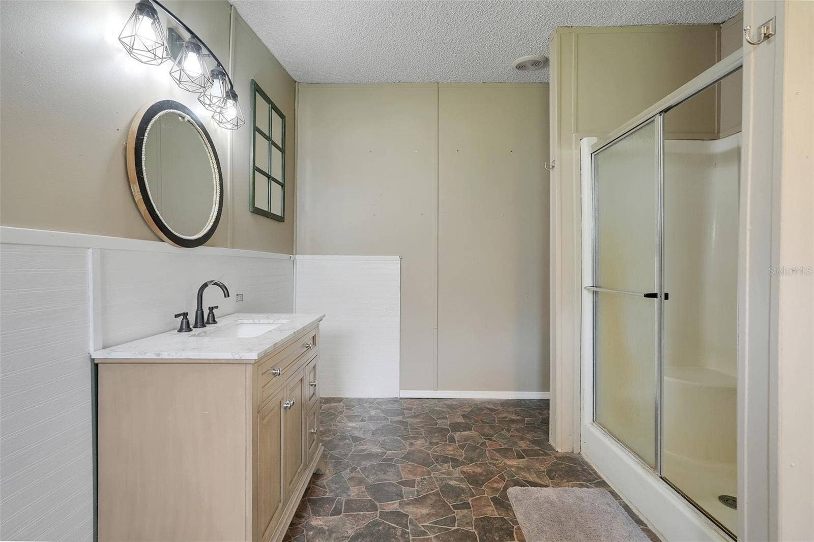 21301 QUAIL HAMMOCK LANE, Groveland, FL 34736 Mobile Home Primary Bathroom