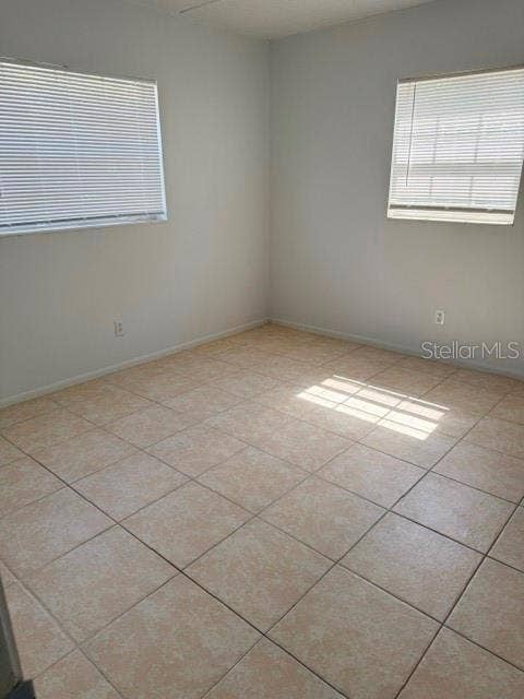 1100 E CAROLINE STREET, #119, Tavares, FL 32778