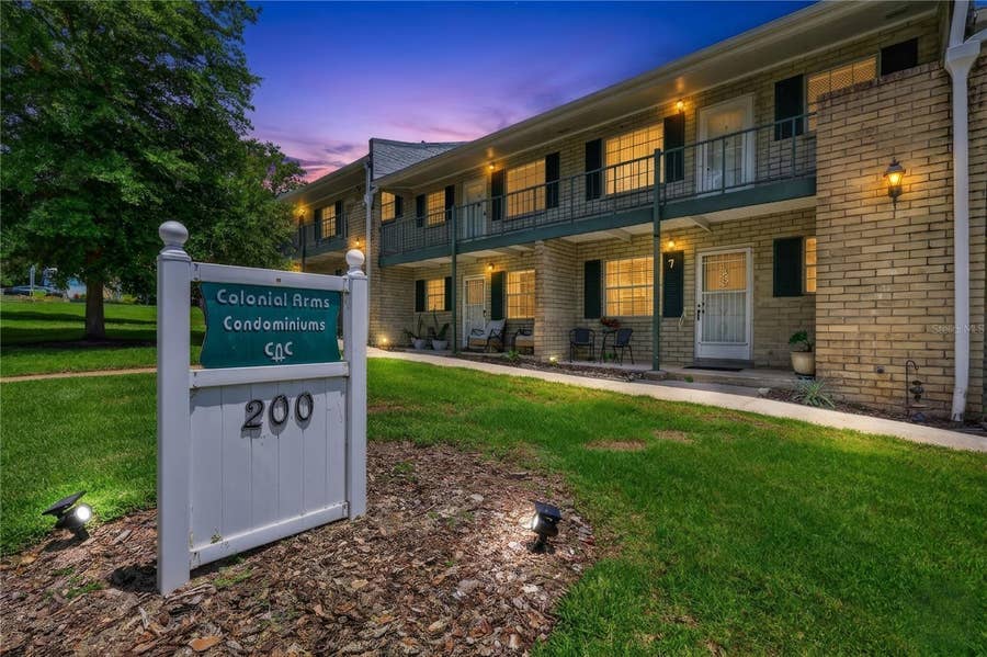 Property photo for 200 E 10TH AVENUE, #8, Mount Dora, FL