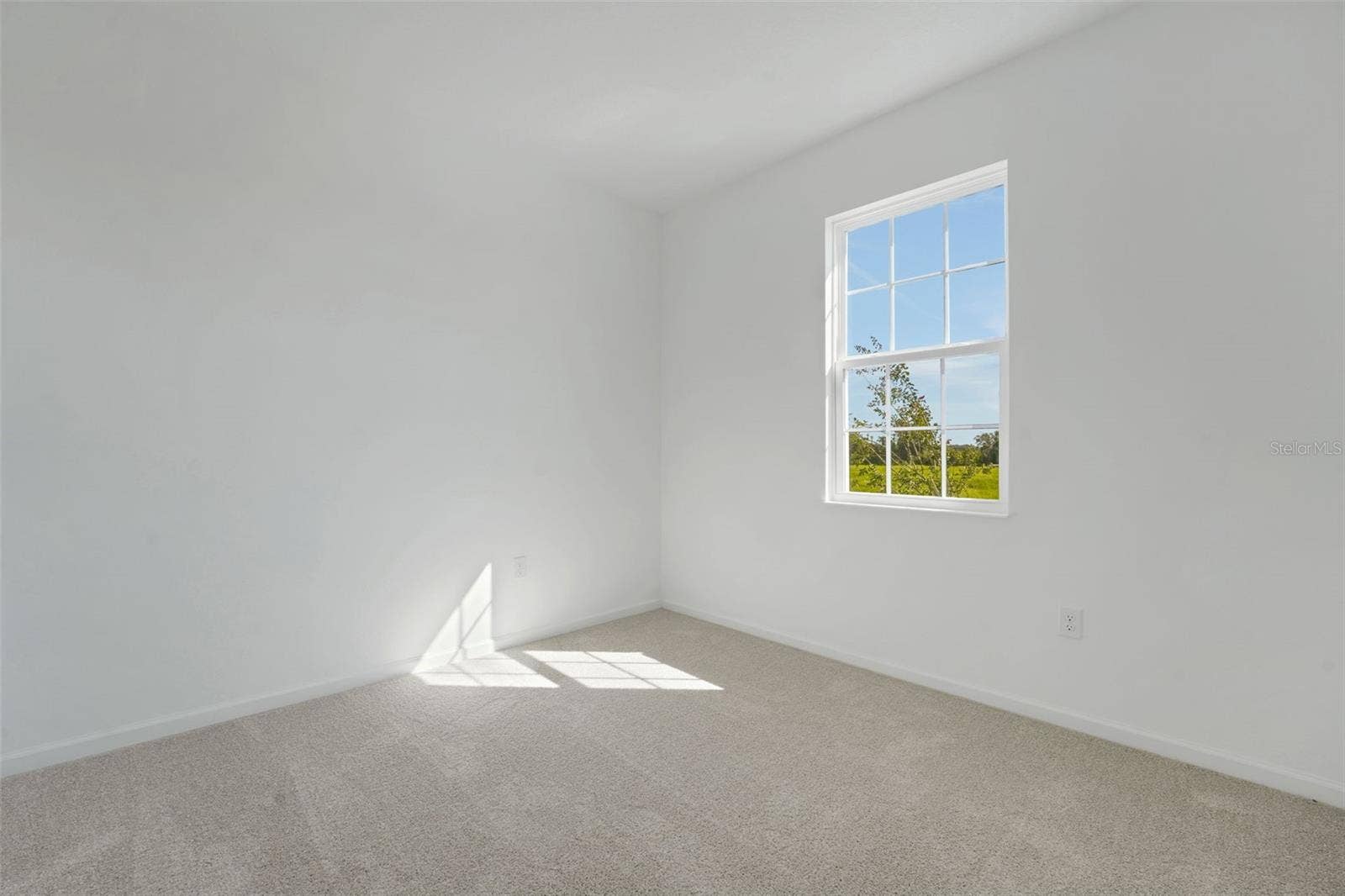 300 MEREDITH BOULEVARD, Winter Haven, FL 33881 300 MEREDITH BOULEVARD, Winter Haven, FL 33881