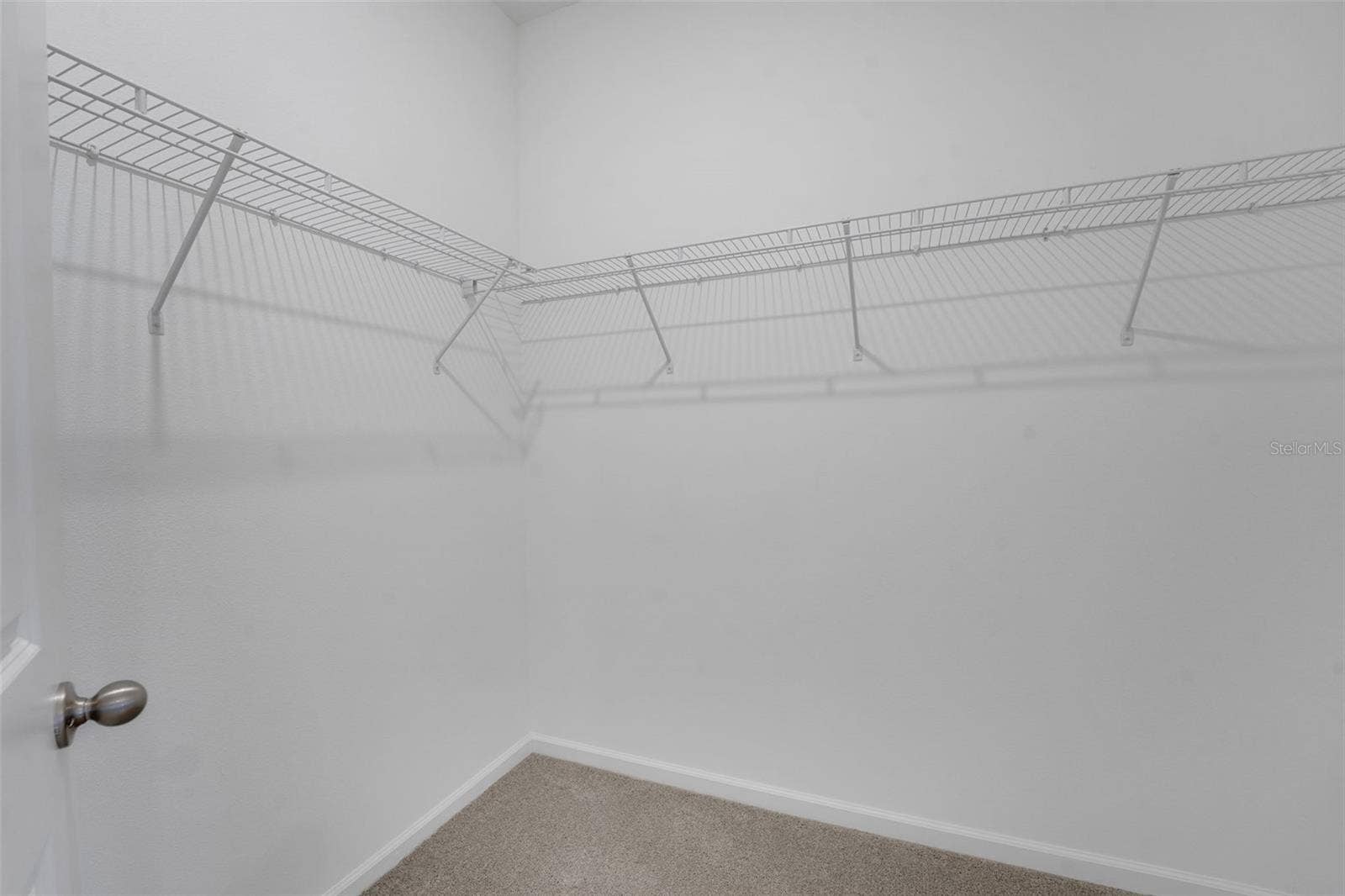 300 MEREDITH BOULEVARD, Winter Haven, FL 33881 300 MEREDITH BOULEVARD, Winter Haven, FL 33881