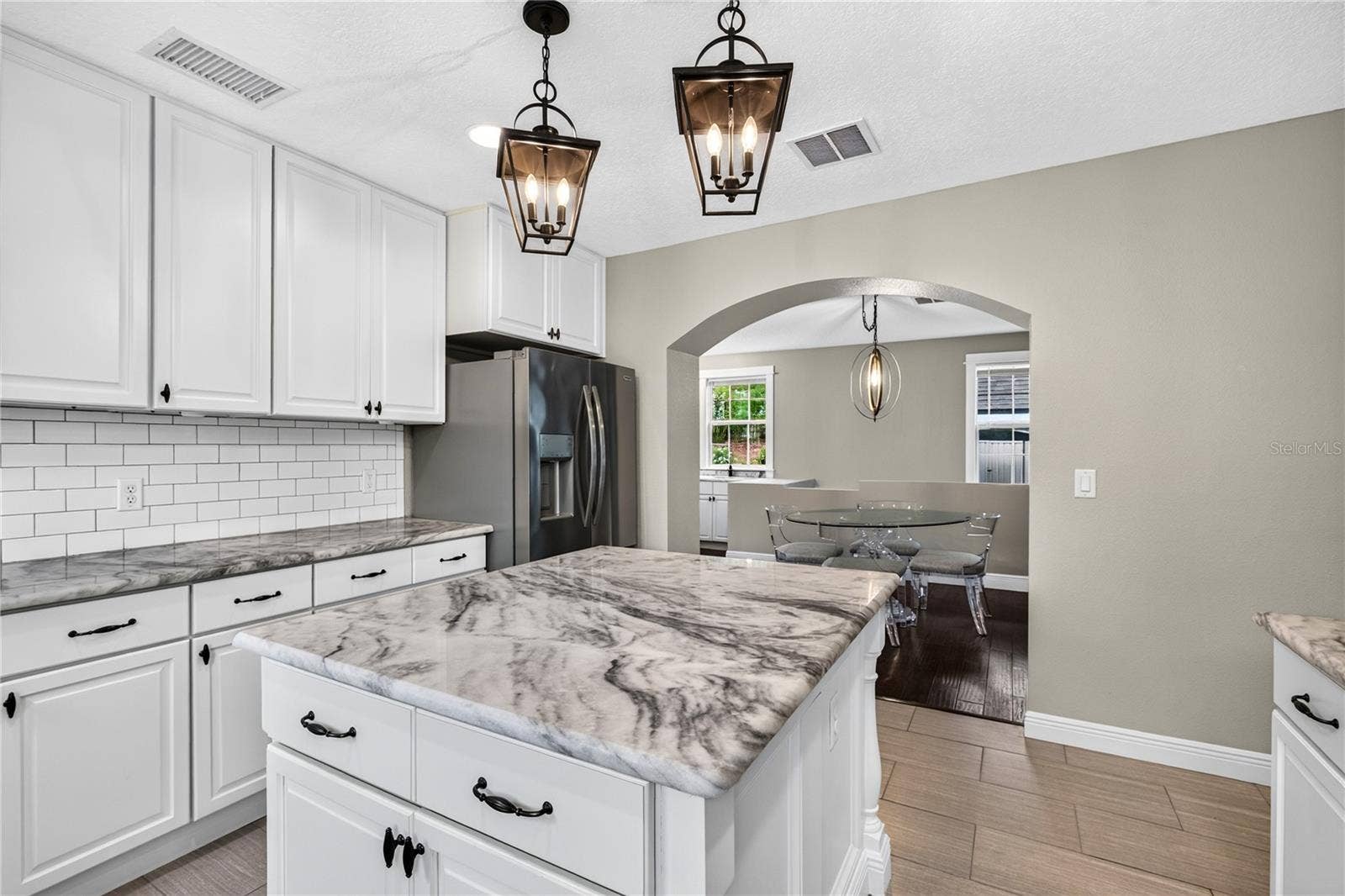 102 N CLAYTON STREET, Mount Dora, FL 32757 Kitchen