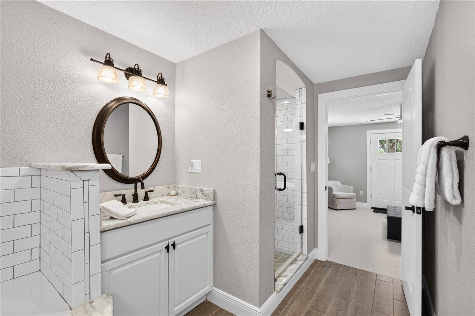 102 N CLAYTON STREET, Mount Dora, FL 32757 Primary Bath