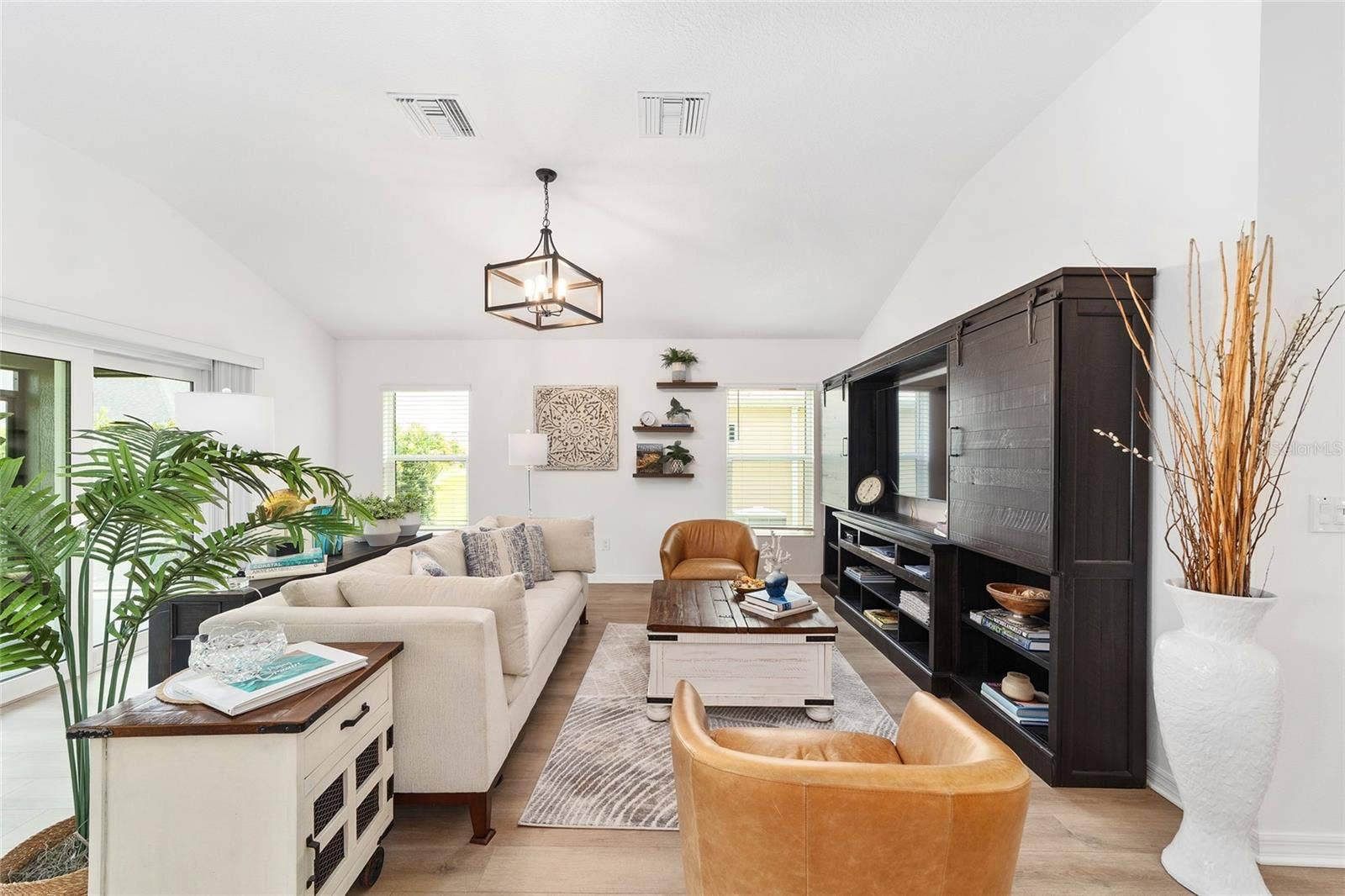 6557 MCKNIGHT LOOP, The Villages, FL 34762 6557 MCKNIGHT LOOP, The Villages, FL 34762