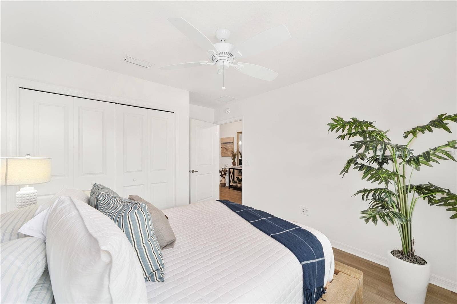 6557 MCKNIGHT LOOP, The Villages, FL 34762 6557 MCKNIGHT LOOP, The Villages, FL 34762